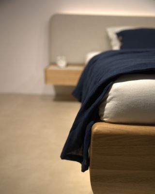 ✨ Spojení poctivé práce a kvalitních materiálů. ✨ Když se setká český nábytek z masivu od @jelineknabytek s naším ručně a...